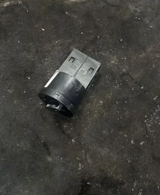 Ford Galaxy Light switch