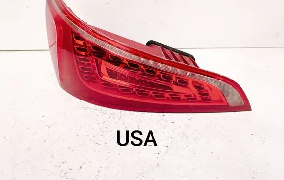 Audi Q5 SQ5 Tailgate rear/tail lights 8R0945093B 21789003