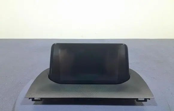 Mazda 3 III Radio/CD/DVD/GPS head unit B61A611J0