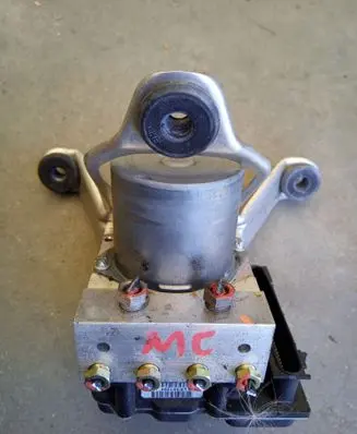 Porsche Boxster 987 ABS Pump 0265234142 98735575504