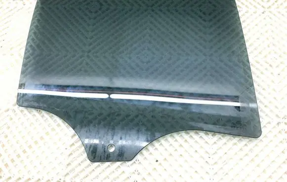BMW 5 G30 G31 G38 Rear door window glass 