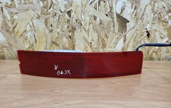 Rear tail light reflector