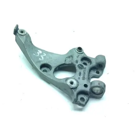 Peugeot 308 Engine mounting bracket 9672950980 6566024