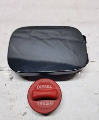 Mercedes-Benz CLC CL203 Fuel tank cap A0005846517 23332638