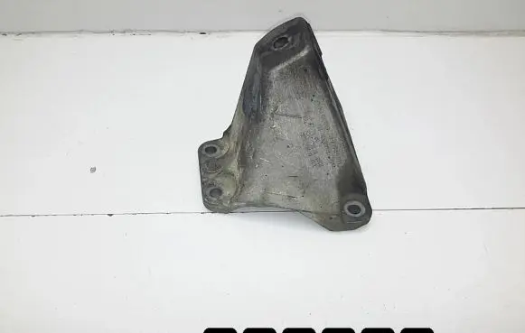 BMW 5 F10 F11 Engine mount bracket 22116781242