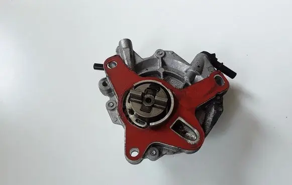 Ford Galaxy Vacuum pump 9674192280