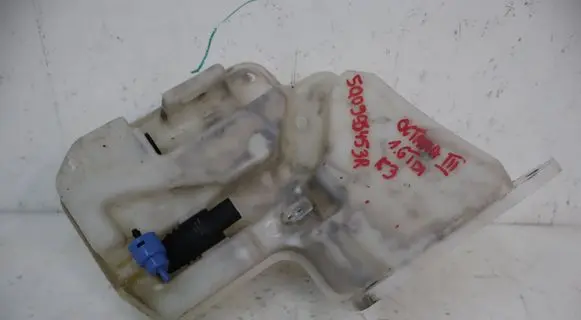 Skoda Octavia Mk3 (5E) Windshield washer fluid reservoir/tank 5Q0955453R