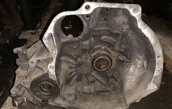 Nissan Almera Manual 5 speed gearbox