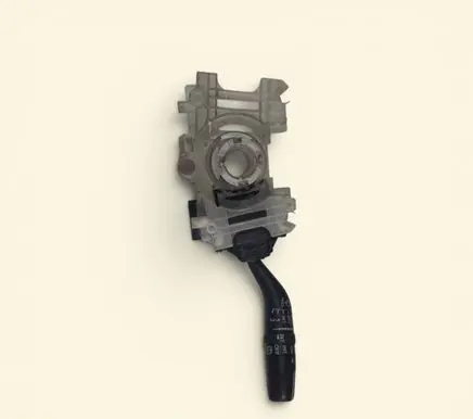 Mazda 6 Wiper turn signal indicator stalk/switch 17D325