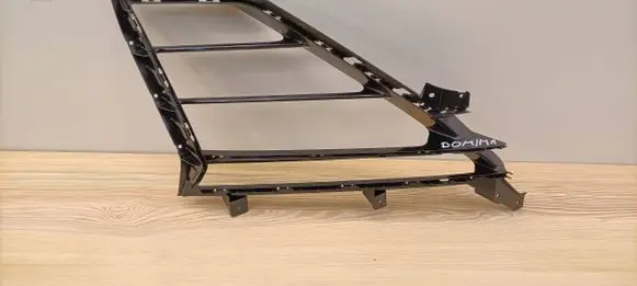 Lamborghini Urus Front bumper lower grill 4ML807681B