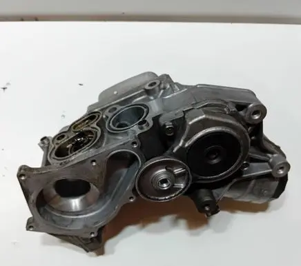 Honda CR-V Generator/alternator bracket 