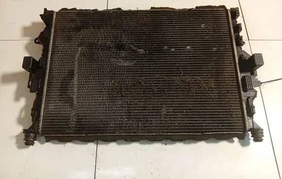 Ford Mondeo MK IV Coolant radiator 