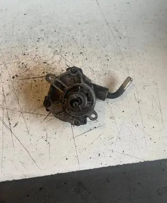 Mercedes-Benz C W203 Vacuum pump A6112300065