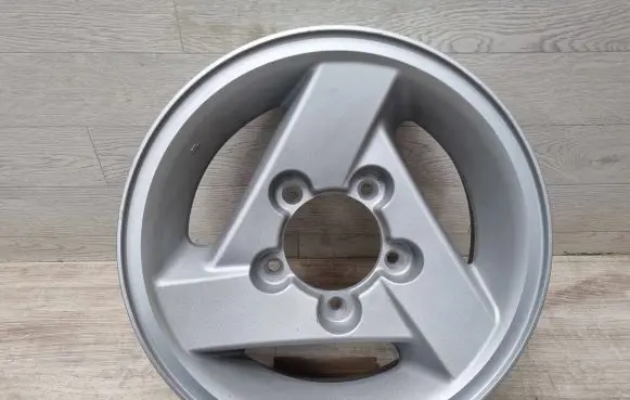Suzuki Jimny R15 alloy rim W359