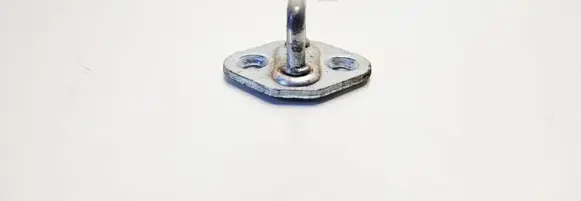 Toyota RAV 4 (XA20) Front door lock loop/hook striker 