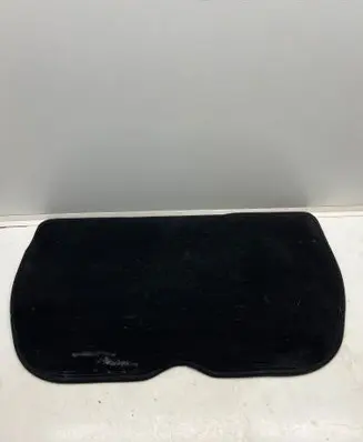 Trunk/boot floor carpet liner