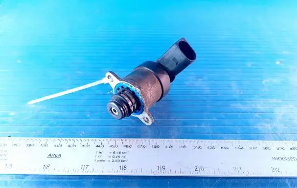Volkswagen PASSAT B8 Fuel pressure sensor 0928400768 30315