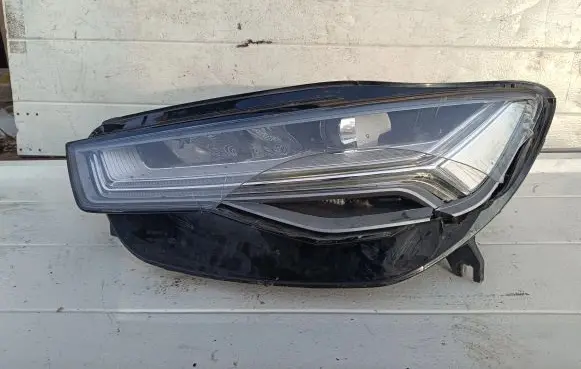 Audi A6 S6 C7 4G Headlight/headlamp 4G0941033J