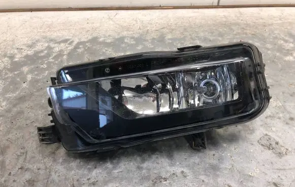 Volkswagen Crafter Front fog light 7C0941661ABILI 7C0941661A
