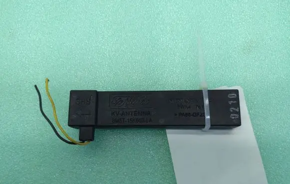 Ford Kuga I Antenna control unit 8M5T15K603LA