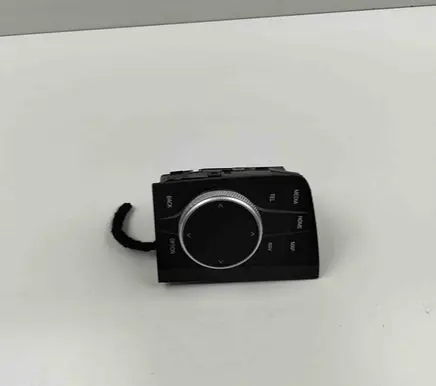 BMW 3 G20 G21 Head unit multimedia control 5A371C7