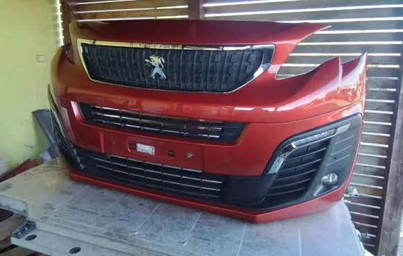 Peugeot Traveller Front bumper 9811778077 9811842177 9824531480