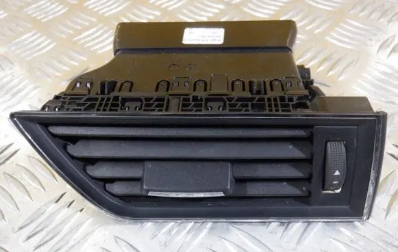 Skoda Superb B8 (3V) Dashboard side air vent grill/cover trim 3V0819702D
