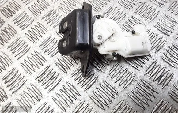 Honda Civic Tailgate/trunk/boot lock/catch/latch euk9361110a