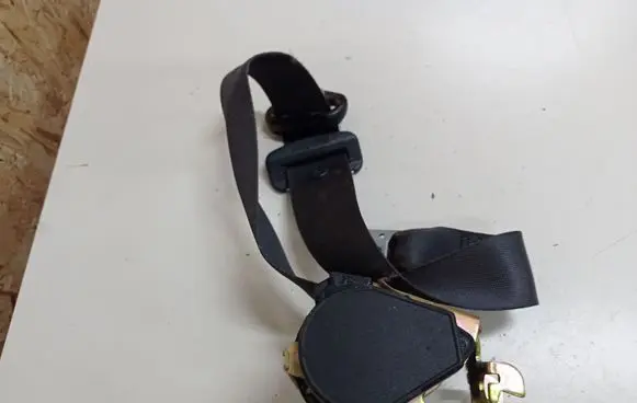 Renault Laguna II Front seatbelt 280144