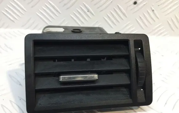 Ford Focus C-MAX Dashboard side air vent grill/cover trim 3M51R018B08AFW