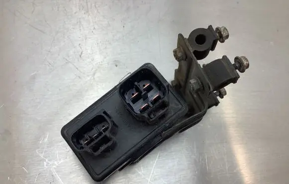 Subaru Tribeca Window wiper relay 481657 86121XA00A