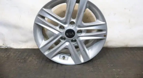 R16 alloy rim