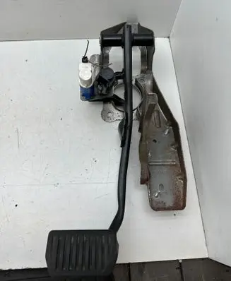 Volvo XC60 Brake pedal 31341100 11A372P07