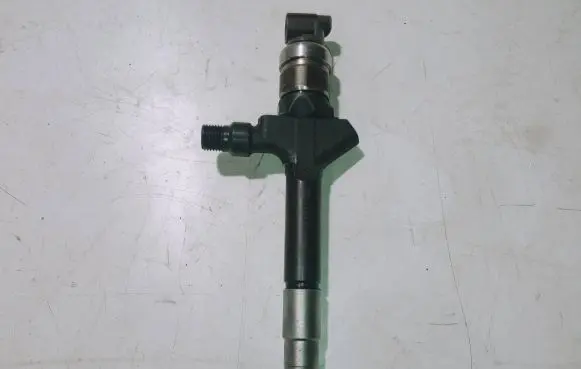 Mazda 6 Fuel injector RF7J13H50 578008J09485