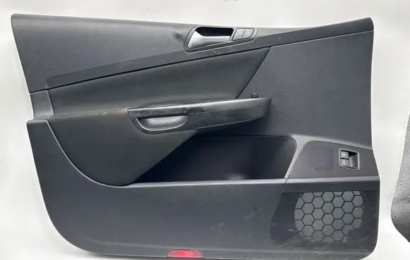 Volkswagen PASSAT CC Front door card panel trim 3c1867011 0912207152 156223112