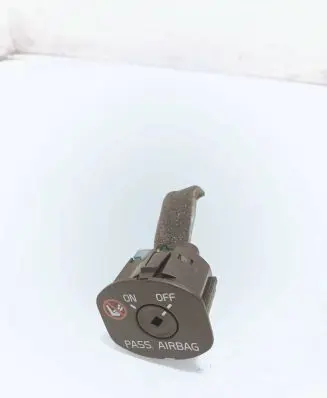 Volvo V70 Passenger airbag on/off switch 30795214 8133B110