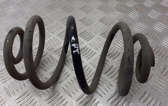 Skoda Superb B5 (3U) Rear coil spring