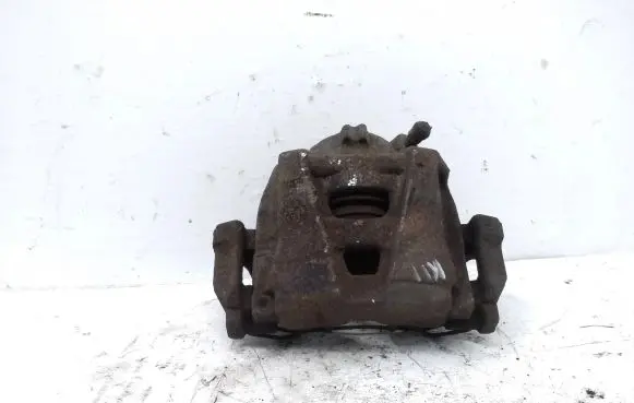 Volkswagen Tiguan Front brake caliper