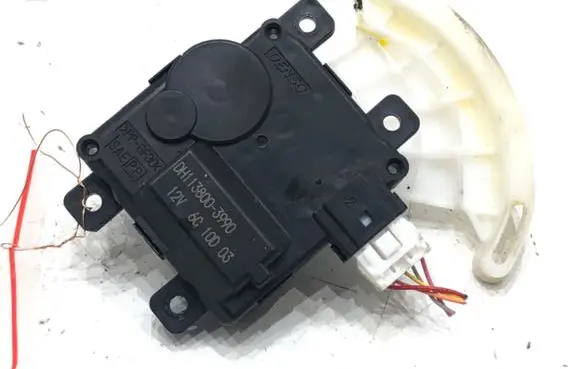 KIA Optima Air flap motor/actuator DH113800-3990