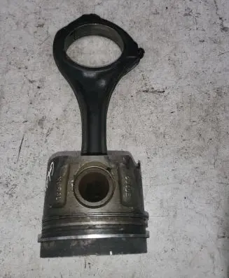 Jeep Grand Cherokee (WK) Piston with connecting rod 8340E