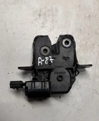 Renault Megane III Tailgate/trunk/boot lock/catch/latch 40507160