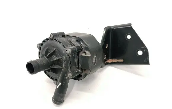 Nissan Leaf I (ZE0) Electric auxiliary coolant/water pump