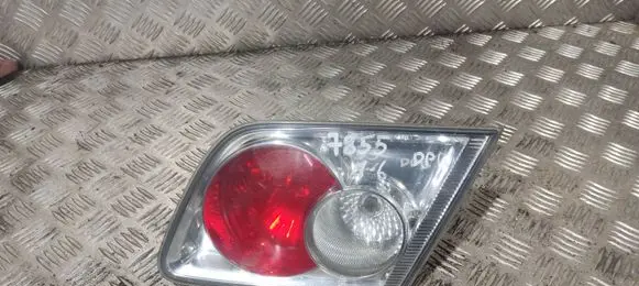 Mazda 6 Tailgate rear/tail lights