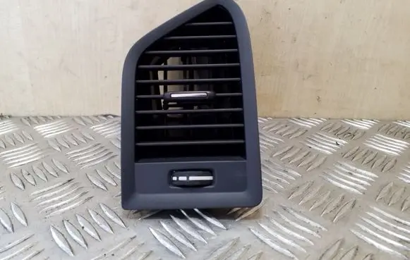 Volvo XC60 Dashboard side air vent grill/cover trim 1009818