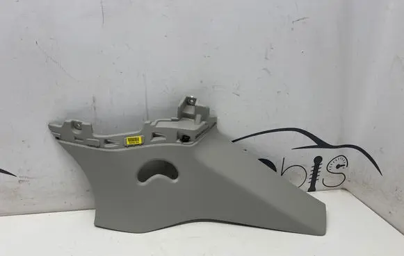 KIA Sorento IV (D)pillar trim (top) 85865P2200