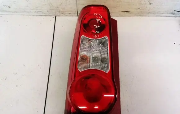 Peugeot Partner Rear/tail lights