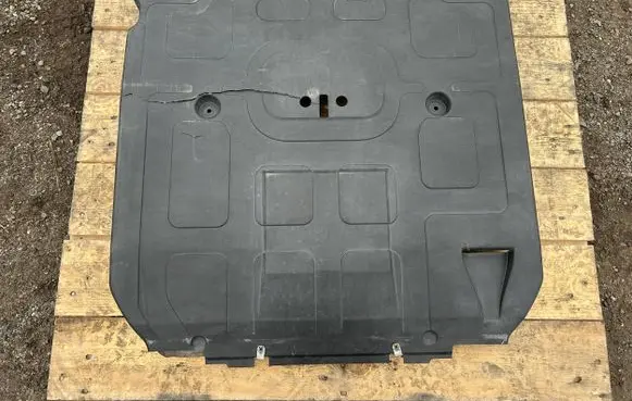 Jaguar F-Type Engine splash shield/under tray ex536p013ac
