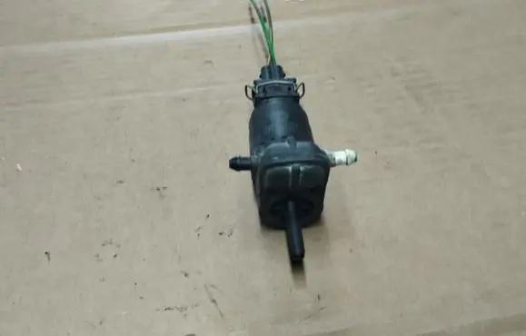 Fiat 500 Windscreen/windshield washer pump 71740942