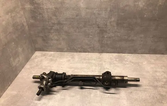 Renault Megane II Steering rack