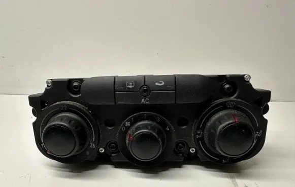 Seat Toledo III (5P) Climate control unit